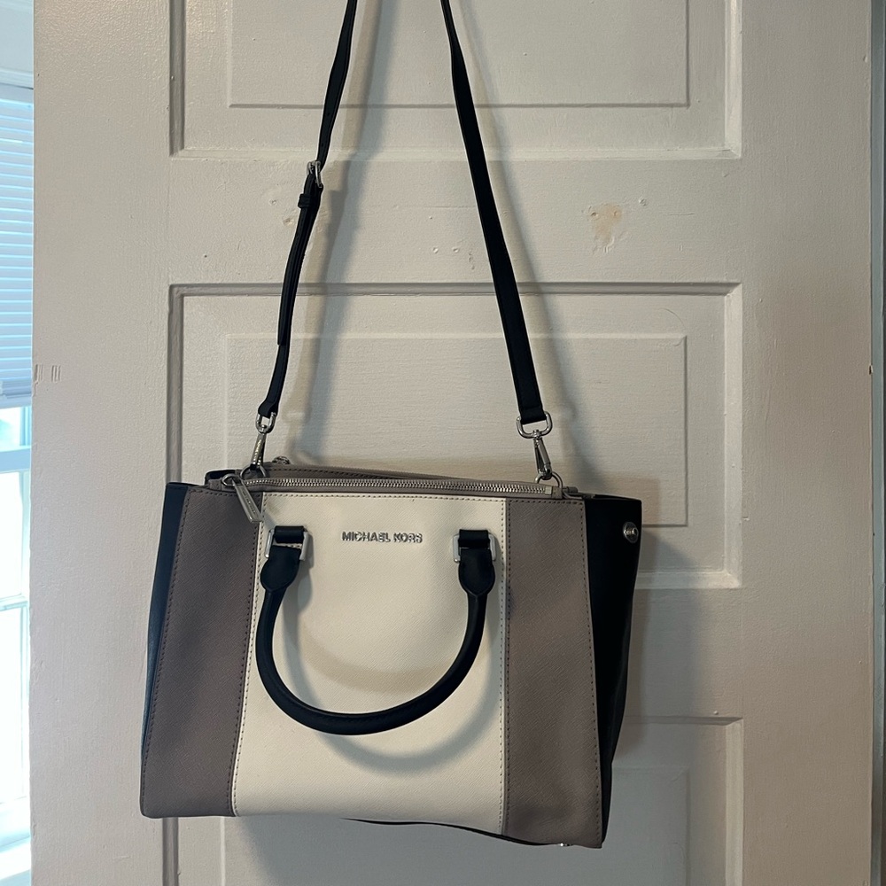 Michael Kors Black and White Women's Bag